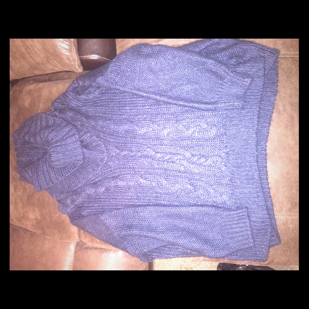 Jennifer Lopez cow neck sweater